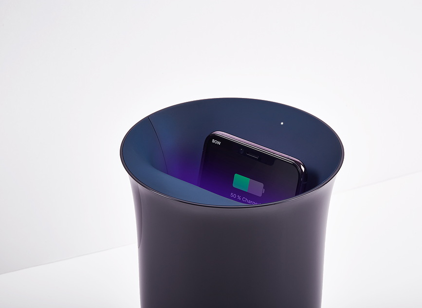 Oblio Brezžični polnilnik z UV razkuževalnikom, mornarsko moder