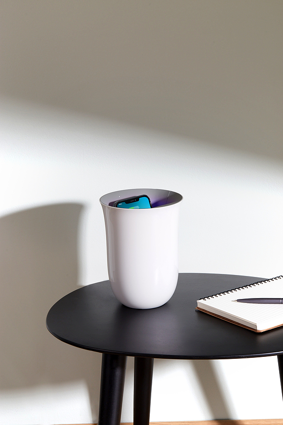 Oblio Chargeur sans fil avec stérilisateur UV, bleu marine