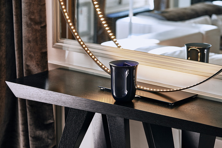 Oblio Chargeur sans fil avec stérilisateur UV, bleu marine