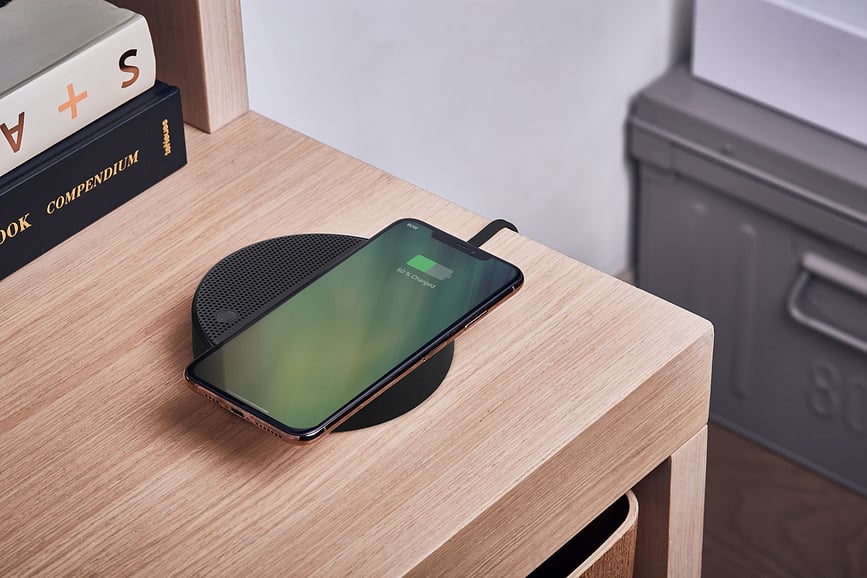 Oslo Energy+ Punjač bežični s zvučnikom tamnocrveni