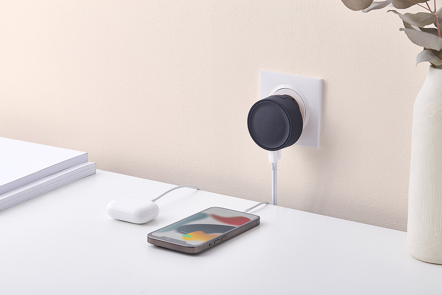 Poweron Punjač Baterija bijeli