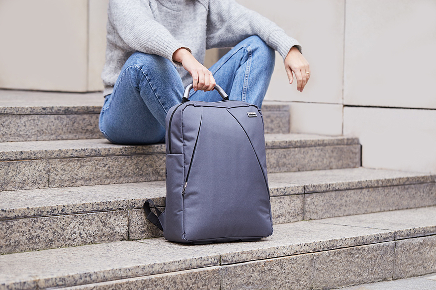 Premium+ Nahrbtnik Slim za prenosnik, 13-14", črn