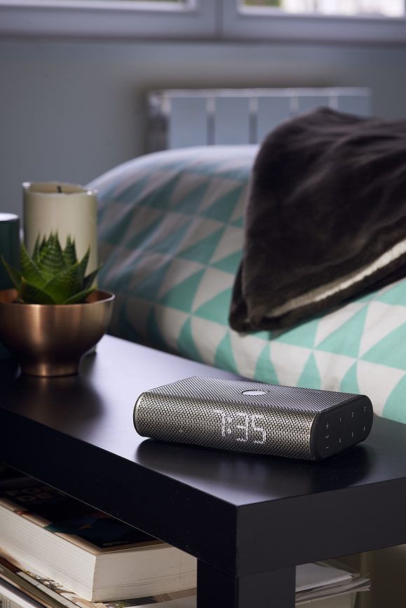 Radio Despertador Miami Time, efecto mármol blanco