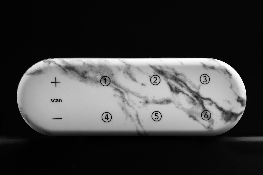 Radio Despertador Miami Time, efecto mármol blanco