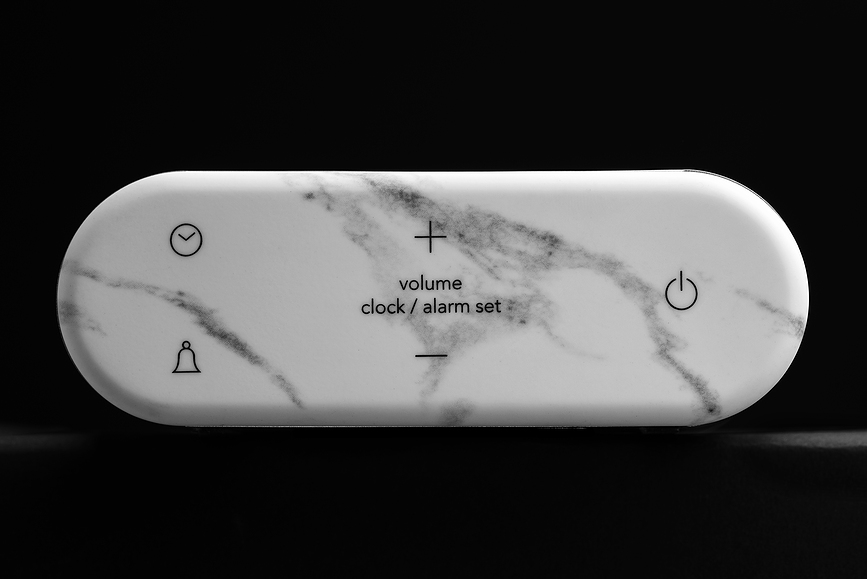 Radio Despertador Miami Time, efecto mármol blanco