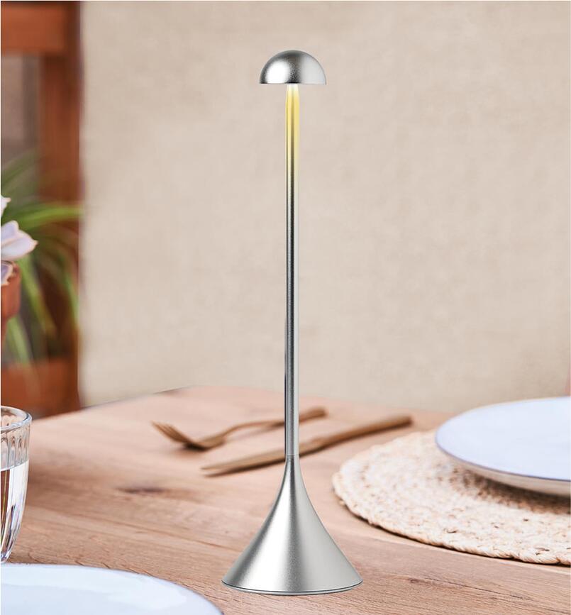 Steli Dome Lampe de Table, dorée