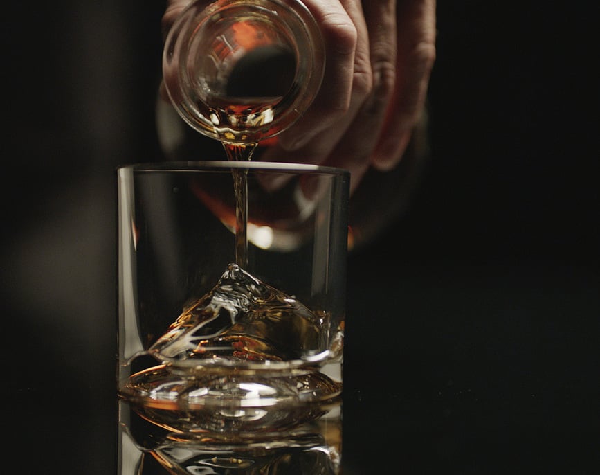 Decantador para whisky Everest, con vasos, Set de 5 piezas