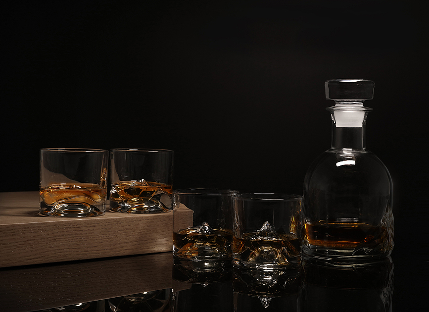 Juego de Decantador y Vasos para whisky The Peaks, Set de 5 piezas
