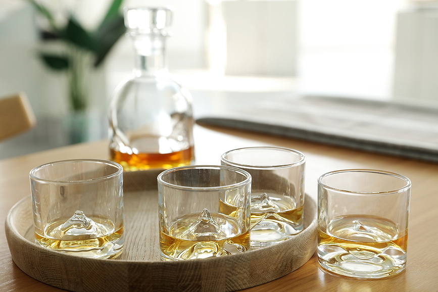 Juego de Decantador y Vasos para whisky The Peaks, Set de 5 piezas