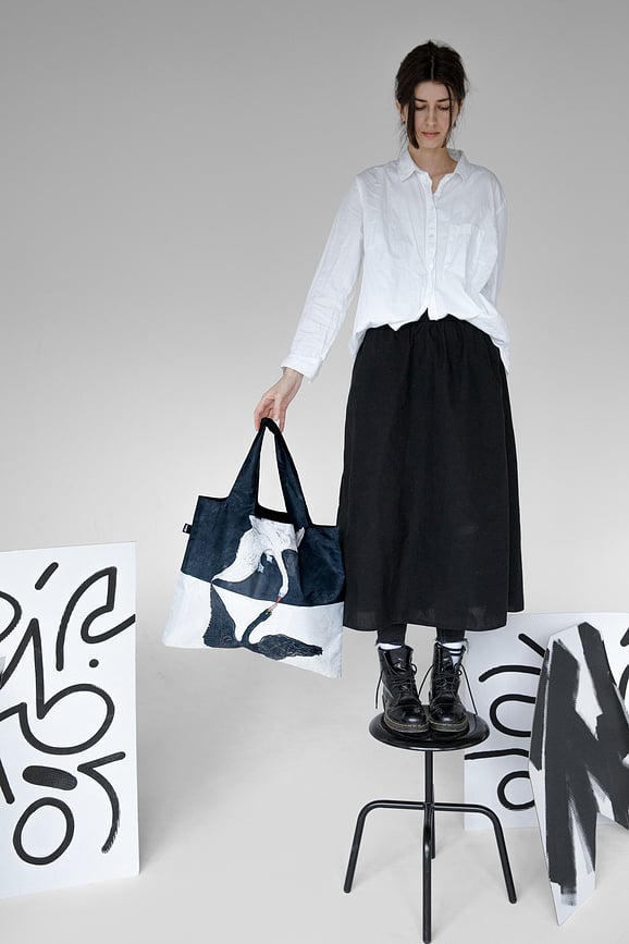 Bolsa reciclada LOQI Museum, diseño Vincent van Gogh Lirios