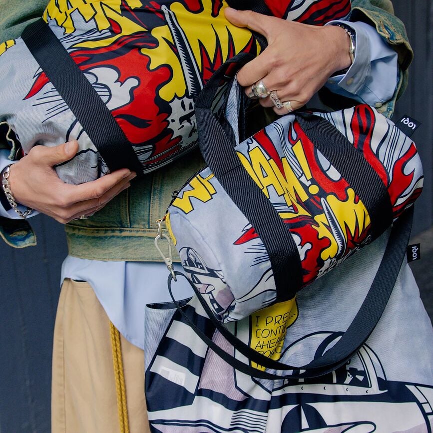 Bolsa LOQI Weekender Museum, mini, reciclada, estampado La Gran Ola de Kanagawa de Hokusai