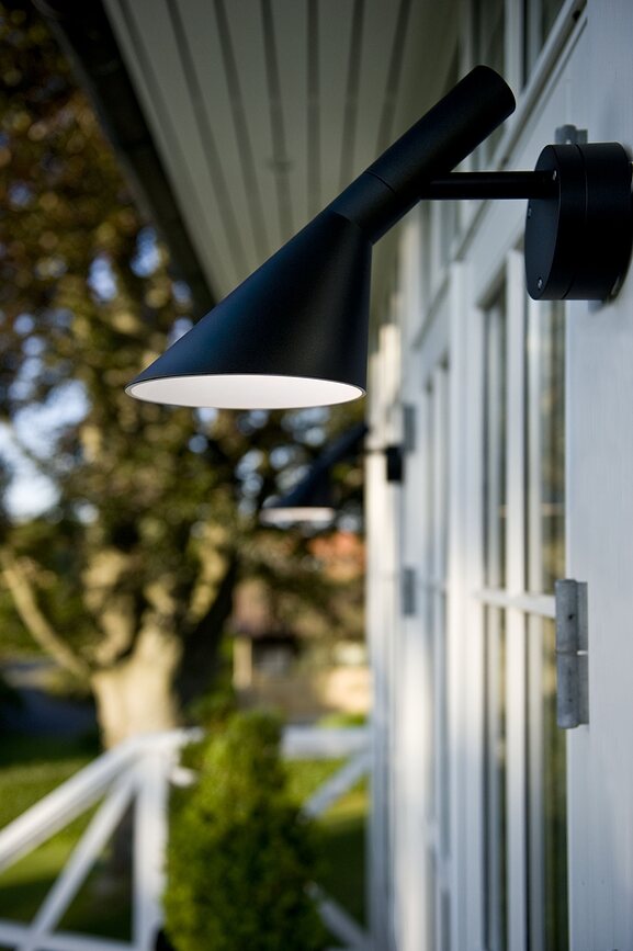 AJ 50 Zunanja stenska svetilka LED, bela