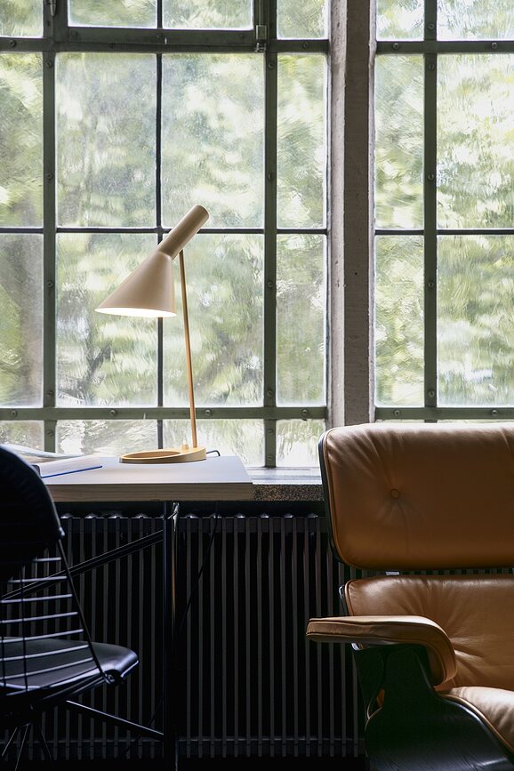 AJ Stolna Lampa zagasito zelena