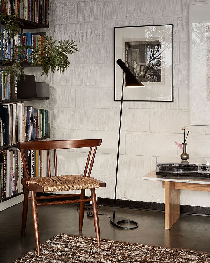 AJ Stoječa svetilka, ugasnjena zelena