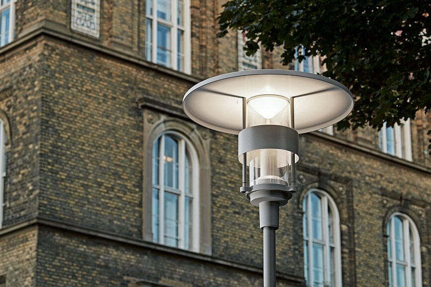 Albertslund Lampa vrtna s Dali upravljanjem 4000K tamnosiva