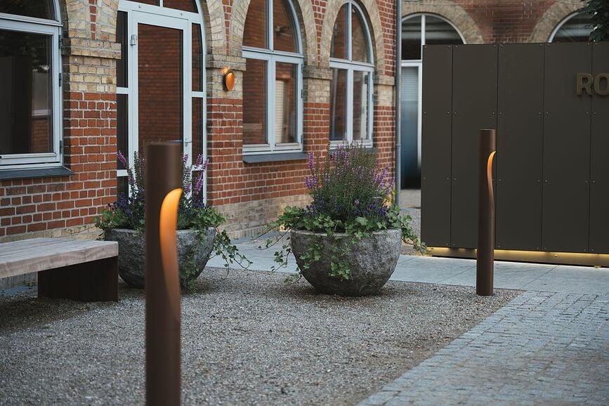 Aplique de Pared LED Flindt, para exterior, 20 cm, 3000K, blanco, regulable por corte de fase