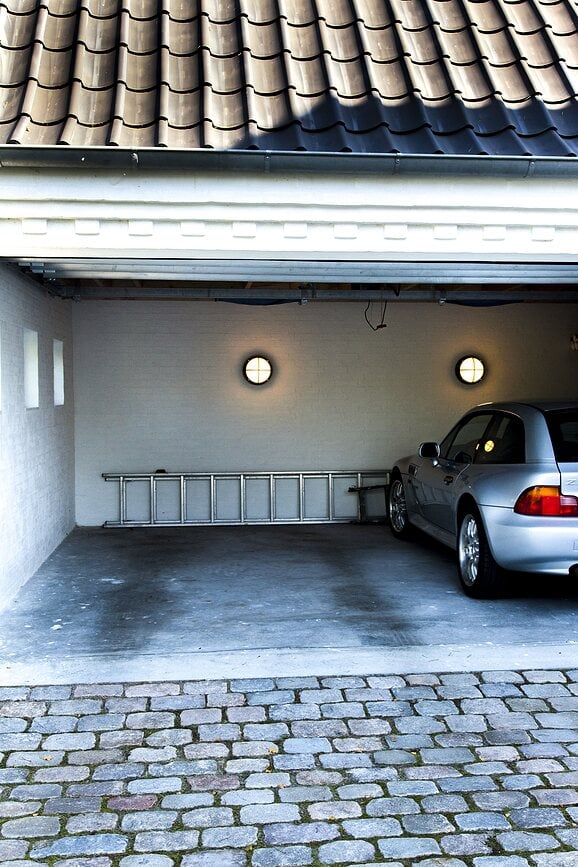 Aplique LED Skot, 3000K, difusor opal, marco antracita