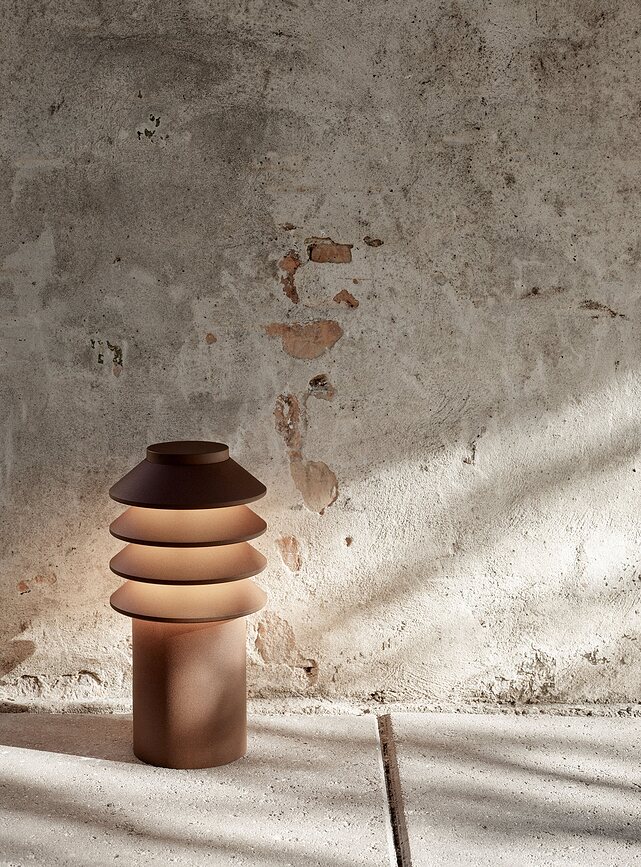 Bysted Lampe d'extérieur LED, avec piquet de fixation et adaptateur, 4000K, grise, Taille S