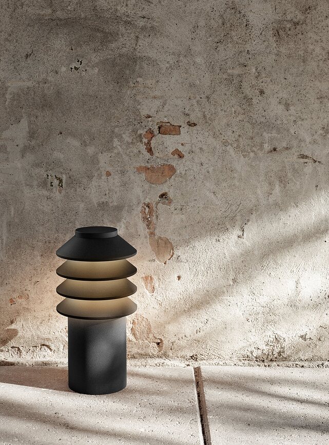 Bysted Lampe d'extérieur LED, avec piquet de fixation et adaptateur, 4000K, grise, Taille S