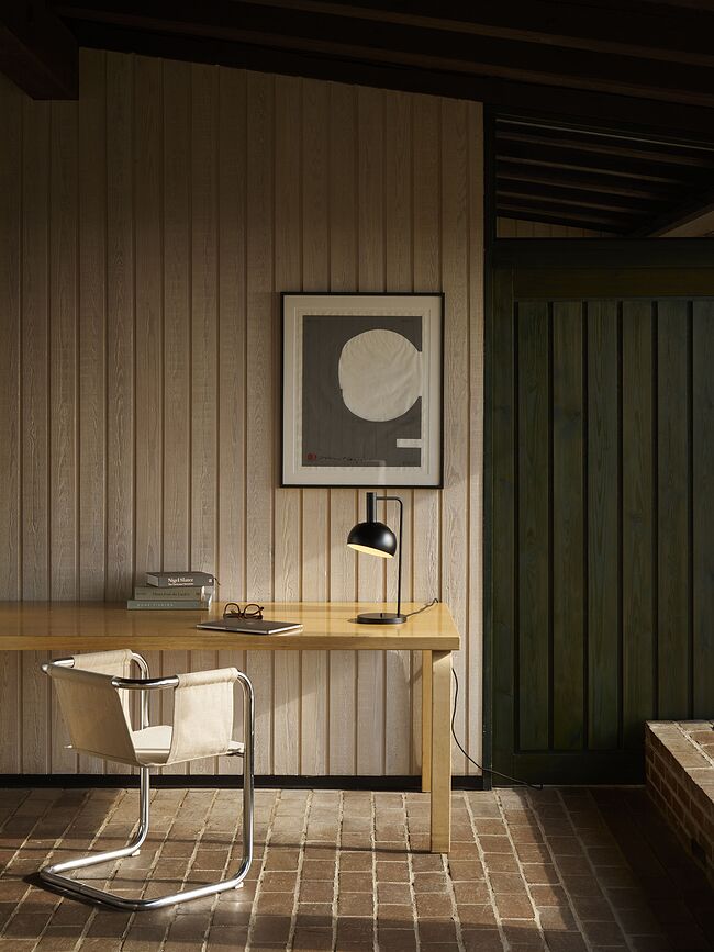 FJ Elements Lampe de Table, noire