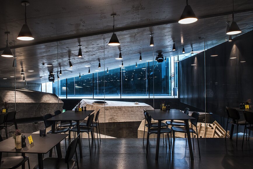 Keglen Φωτιστικό Κρεμαστό LED, 2700K, 17,5 cm, μαύρο, με έλεγχο φωτισμού Dali