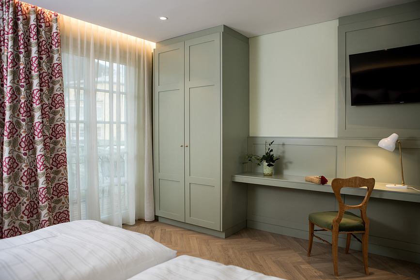 Lámpara de escritorio LED VL 38, 2700K, blanca