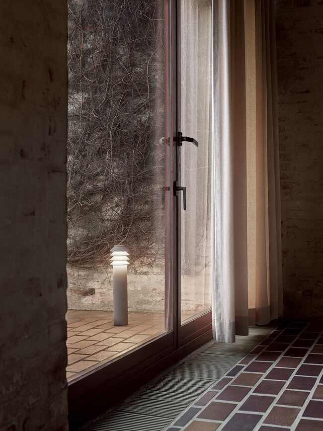 Lámpara de Exterior LED Bysted, 4000K, L, gris, con fijación de ancla y adaptador