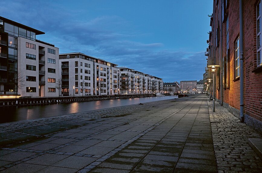 Luminaria de Exterior Albertslund, gris oscuro, 4000K, control de iluminación Nightdim