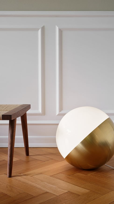 Lámpara de latón VL Studio, 32 cm, regulable con corte de fase