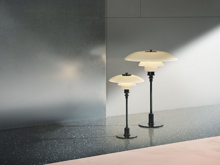 Lámpara de Mesa PH, de latón, con pantalla de cristal, 33 cm