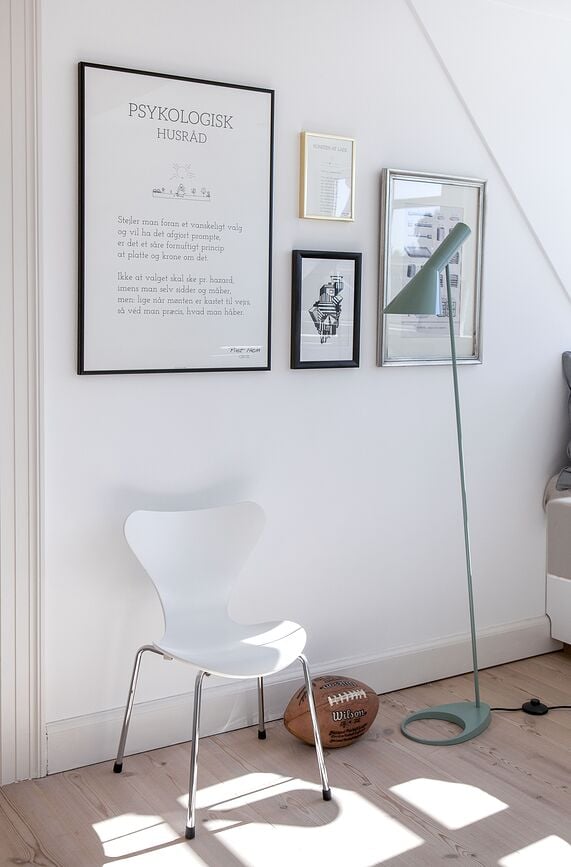 Lámpara de Pie AJ, verde apagado