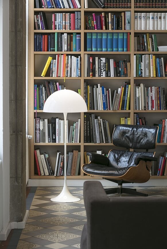 Lámpara de Pie Panthella, blanca