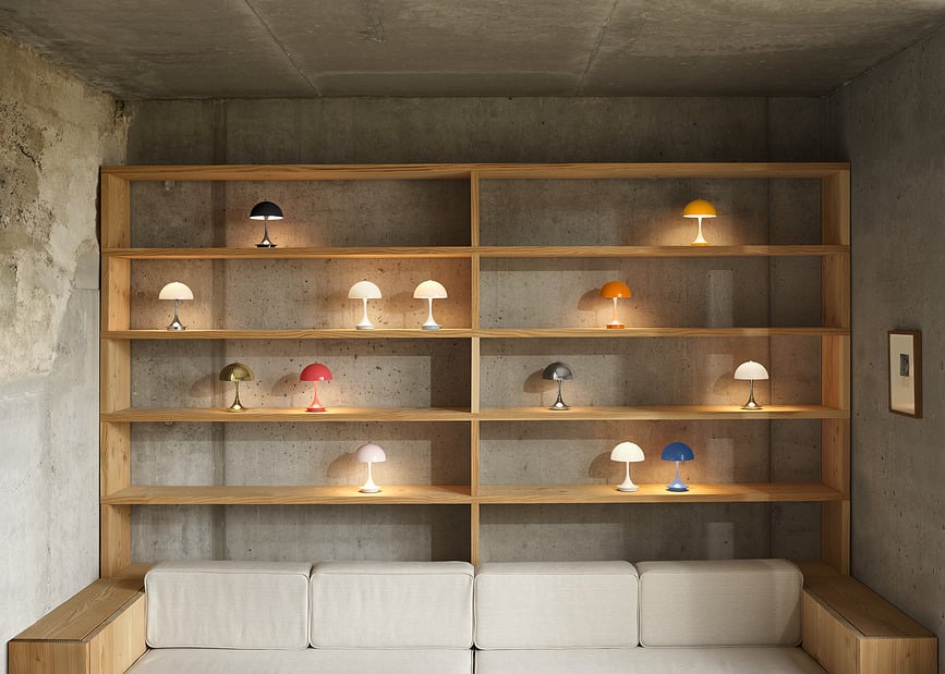 Lámpara inalámbrica Panthella V3, plateada