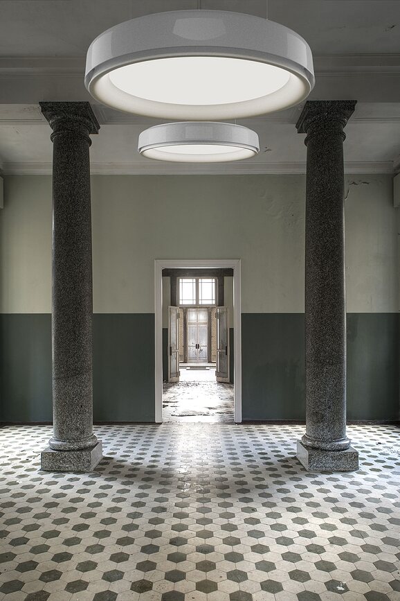 LP Grand Suspended Viseča svetilka LED, fazno zatemnjevanje Main Dimm, 4000K, 32 cm, bela