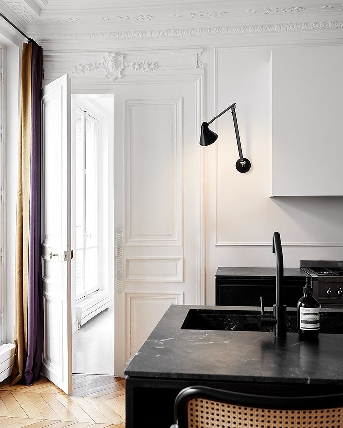 NJP Applique Murale à bras articulé LED, 2700 K, blanche