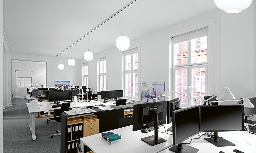 NJP Επιτραπέζιο Φωτιστικό LED, με σφιγκτήρα, 3000 K, λευκό, Ø 40 cm