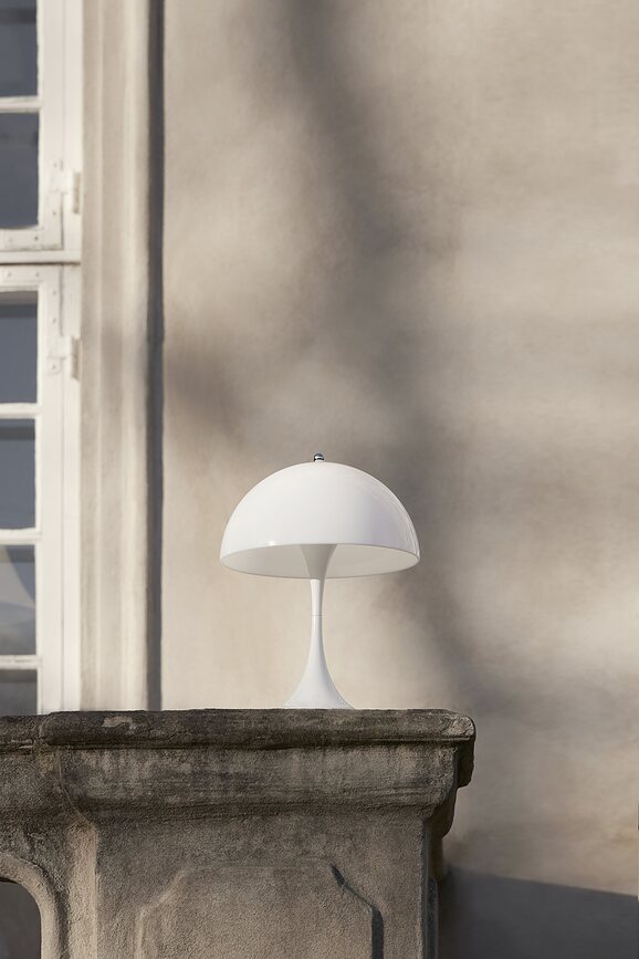 Panthella 250 Lampe sans fil, opalin