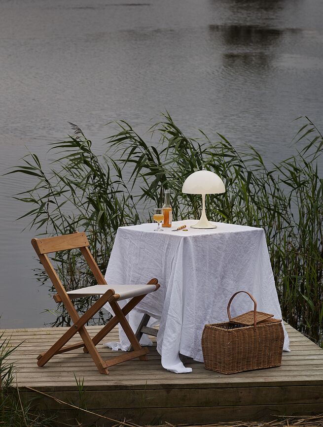 Panthella 250 v3 Φωτιστικό ασύρματο, ιντιγκό