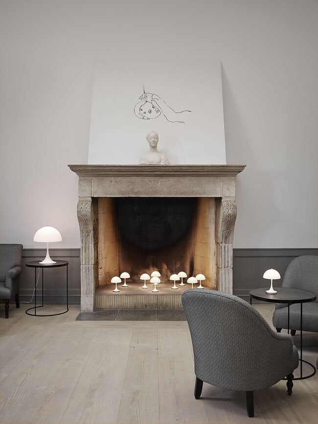 Panthella Stolna Lampa opalna