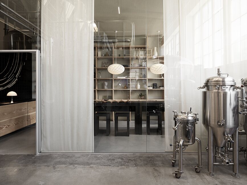 Patera Oval Suspension