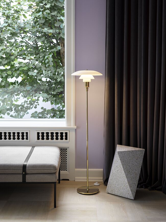 PH Podna Lampa 33 cm mjed sa staklenim sjenilom