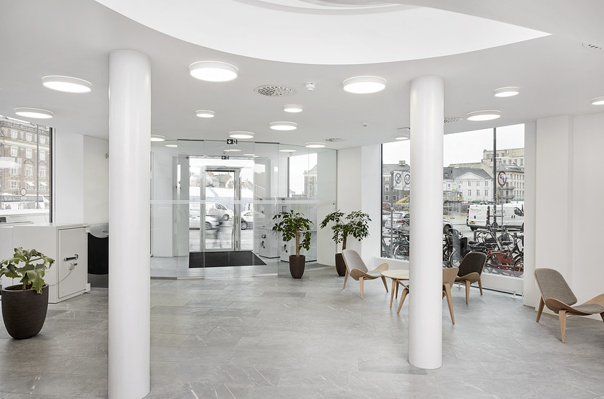 Slim Round Semi Recessed Πλαφονιέρα LED, με έλεγχο φωτισμού Dali, 68 cm, 4000K, λευκή, με διαχύτη οπάλ