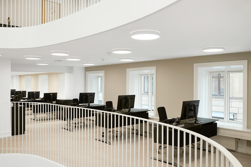 Slim Round Semi Recessed Πλαφονιέρα LED, με έλεγχο φωτισμού Dali, 68 cm, 4000K, λευκή, με διαχύτη οπάλ