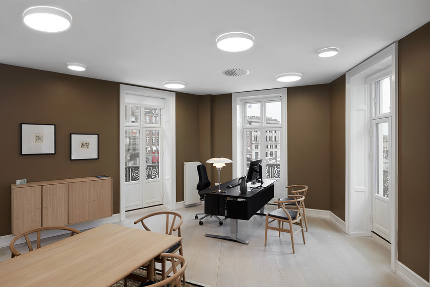 Plafón LED extraplano redondo semiempotrado, 44 cm, 4000K HO, blanco, con difusor prismático, con control DALI