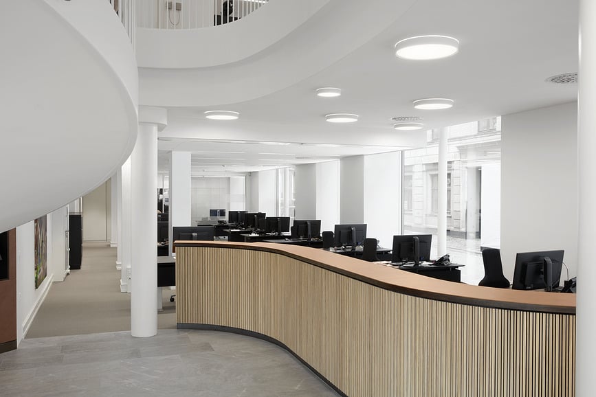 LED Plafon tanak okrugli poluugradbeni 68 cm 4000K bijeli s opal difuzorom DALI upravljanje