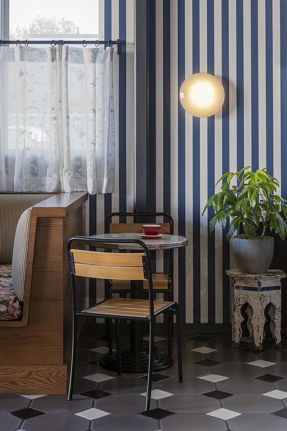 Ripls Svetilka stropna ali stenska, LED, s senzorjem gibanja, 50 cm, 3000K