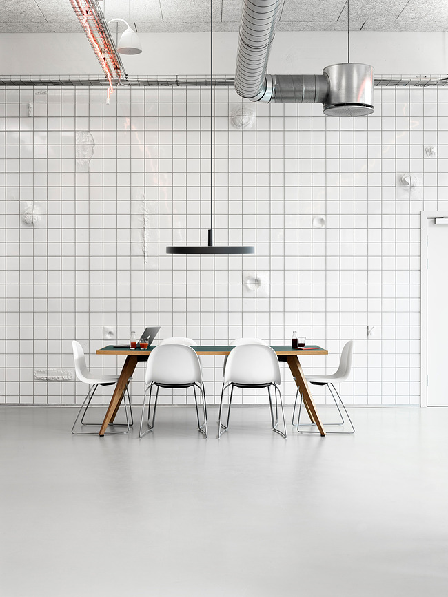 Slim Round Suspended KA Φωτιστικό Κρεμαστό, 44 cm, λευκό, με οπάλ διαχύτη, με έλεγχο φωτισμού DALI