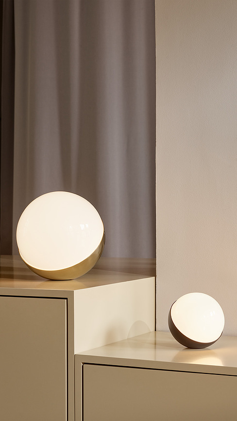 VL Studio Lampe 32 cm, noire, dimmable par coupure de phase