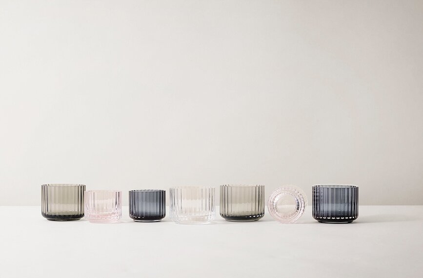 Lyngby Bougeoir en verre, bleu nuit