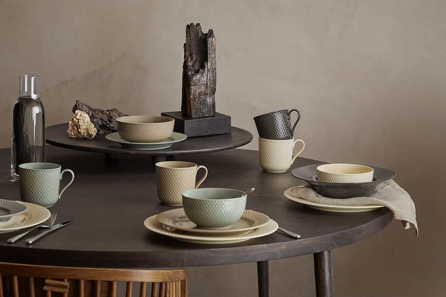 Plato Hondo Rhombe Earth, 24,5 cm, negro